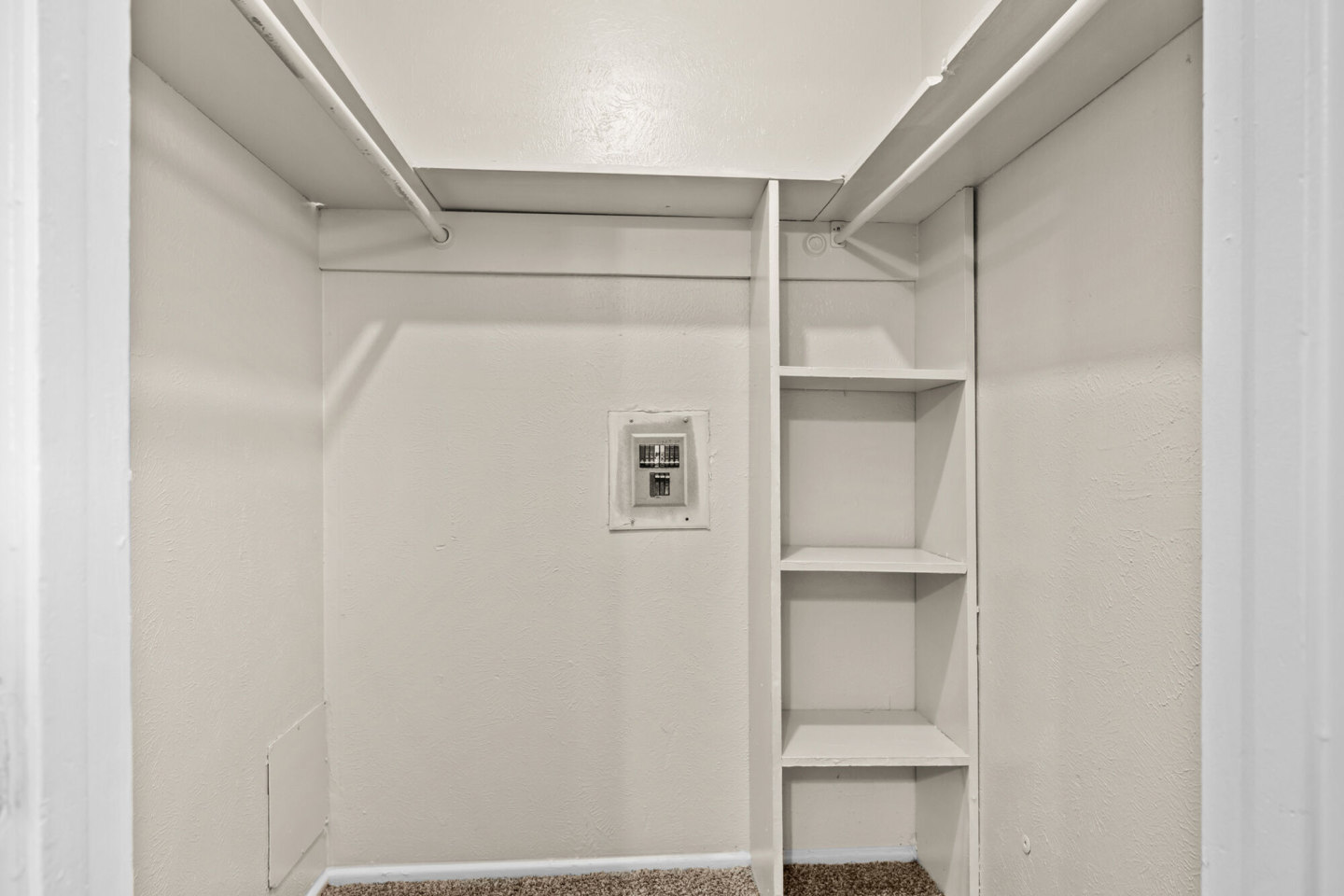 Oakwood Image 13