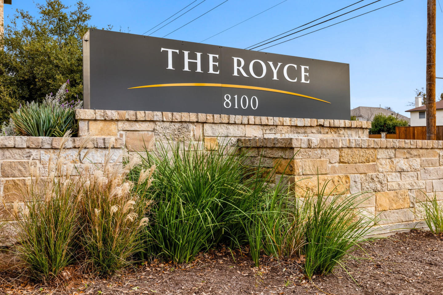 The Royce 8100 Image 19