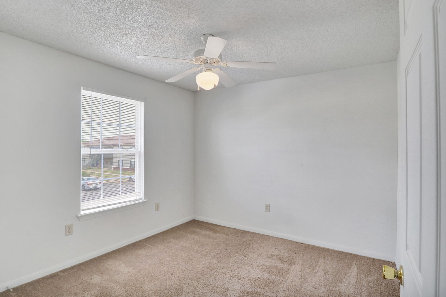 SouthWind Place Apartments Image 15