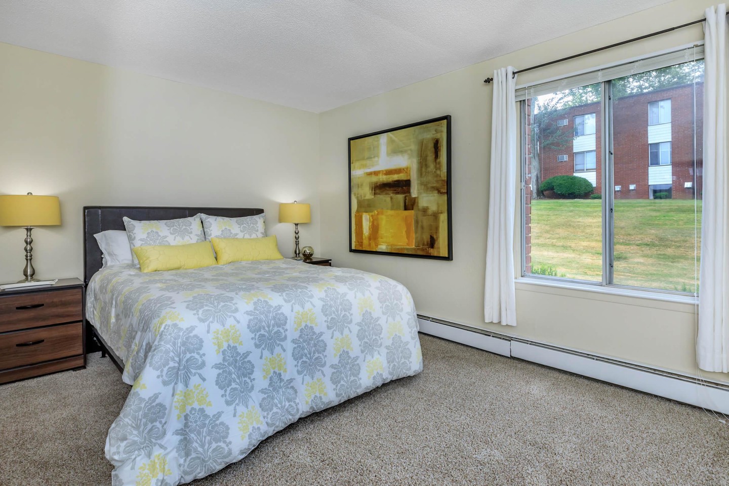 Forest Park Apartments Image 6