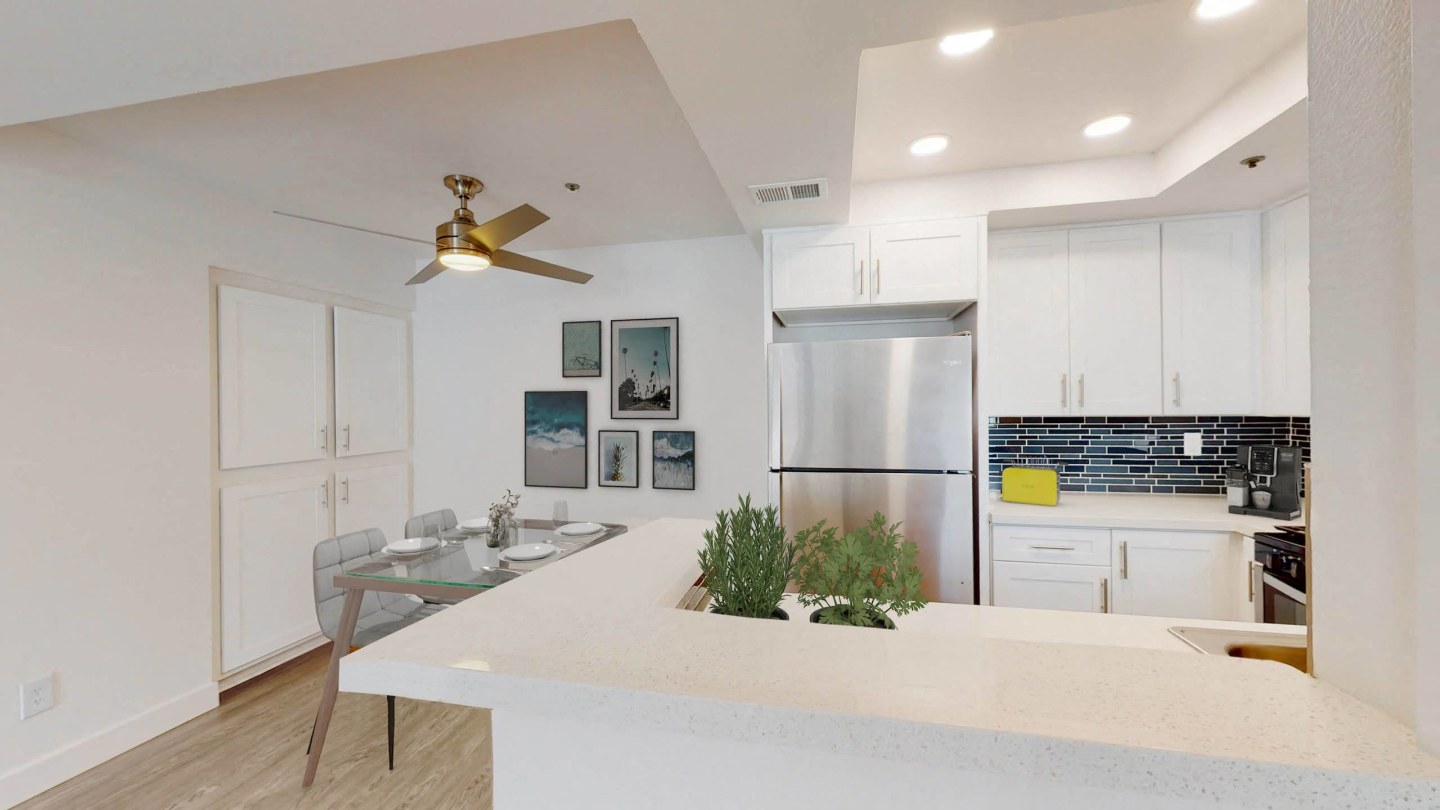 Sendero Huntington Beach Image 8