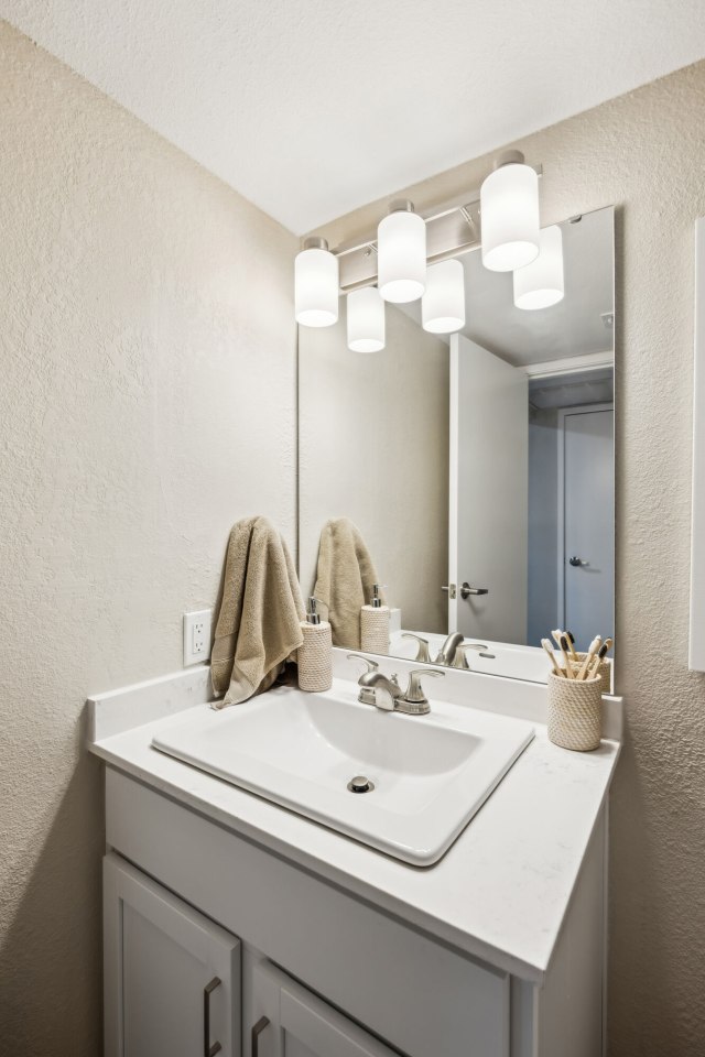 Cypress Pointe Image 14