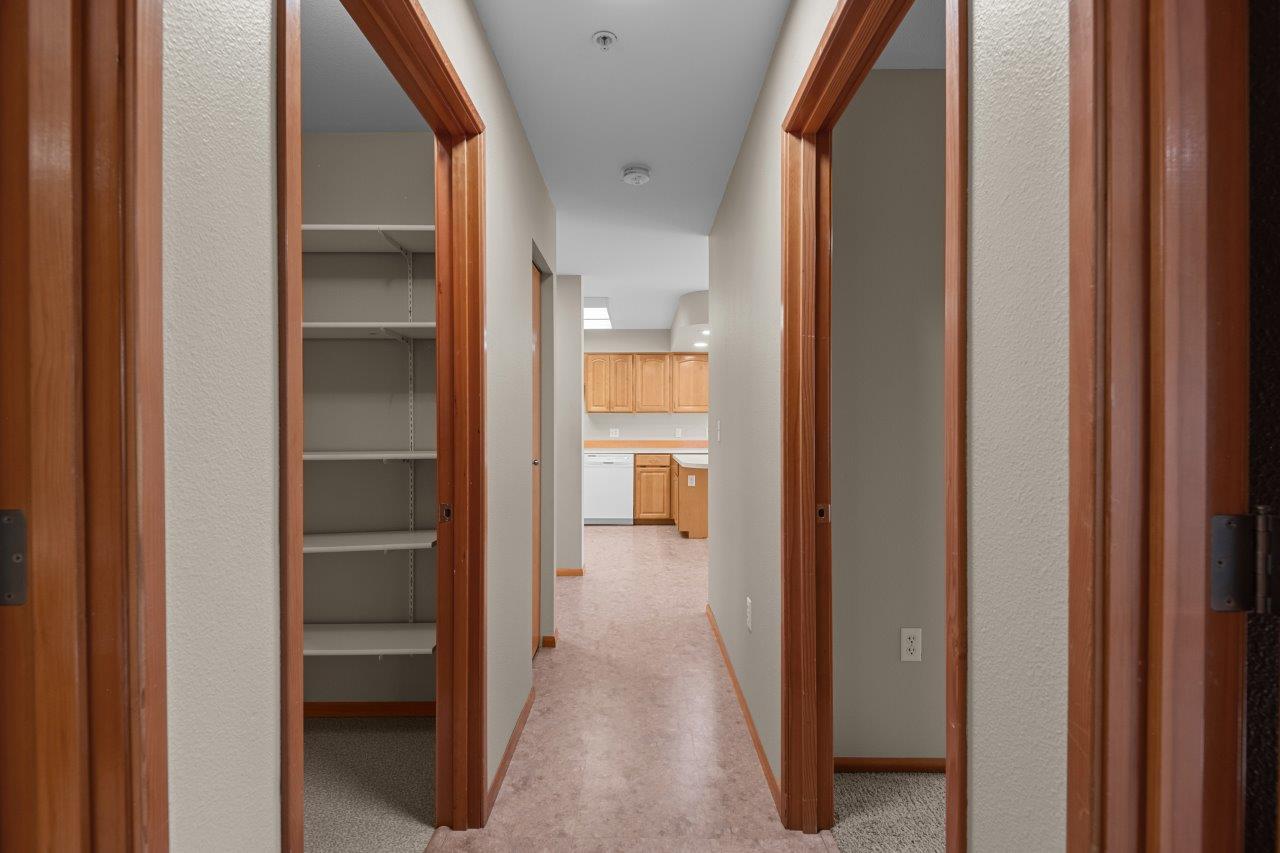 Sycamore Apartment Image 13