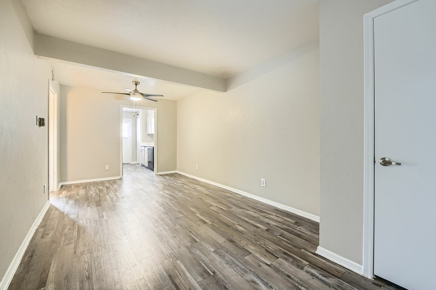 Ridgmar Oaks Image 42