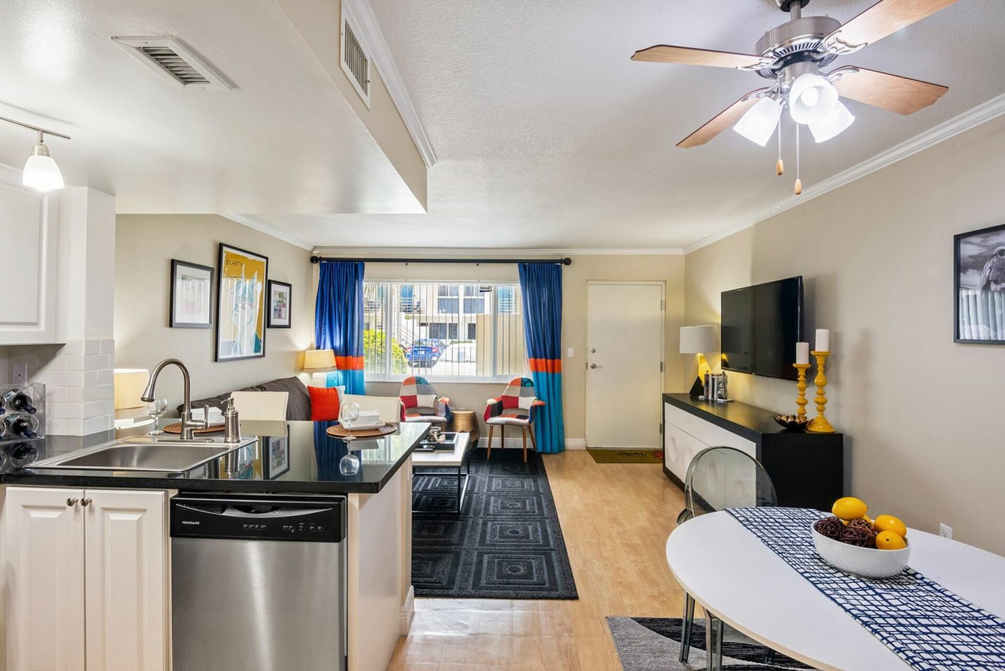 Ludlam Point Apartments Image 3