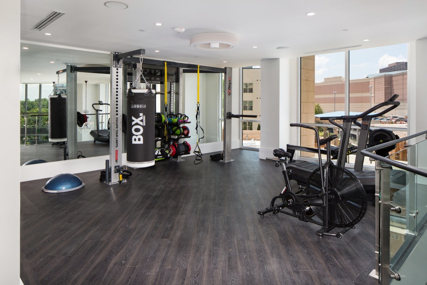 The Huntley Luxury Apartments Image 15