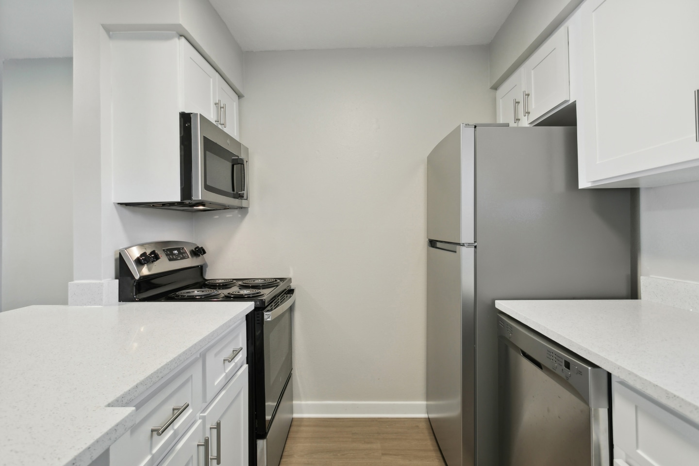 Mainsail South Residences Image 5