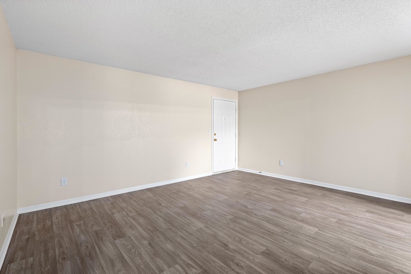 The Arbor Apartments and Townhomes Image 24