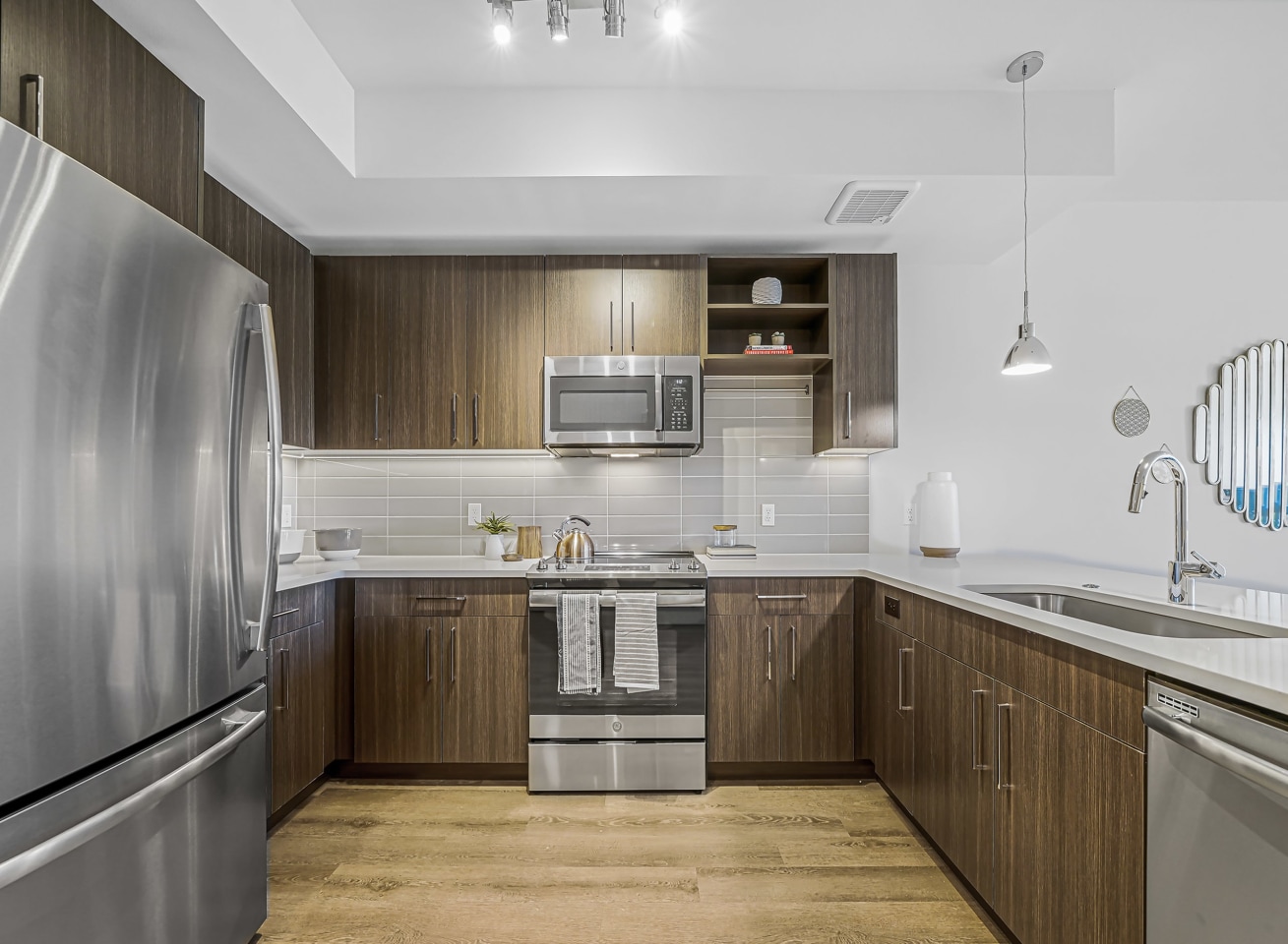 AMLI Spring District Image 18