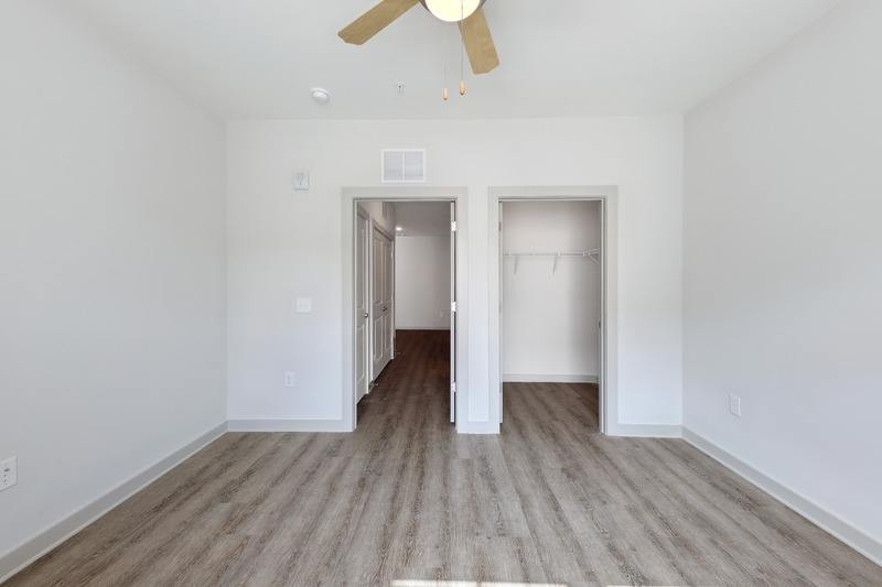 South and 20 Image 26