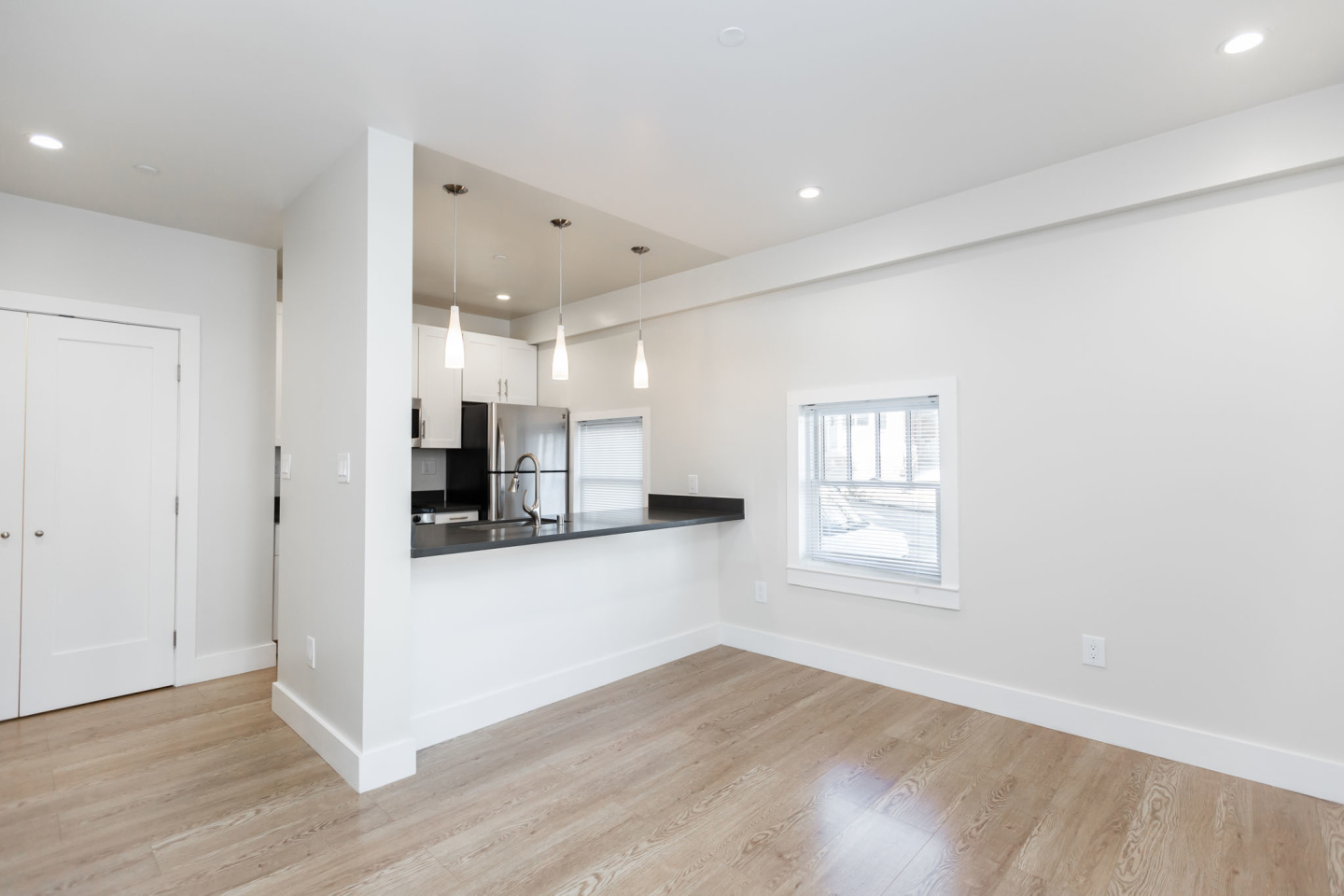 355 Laguna Street Image 2