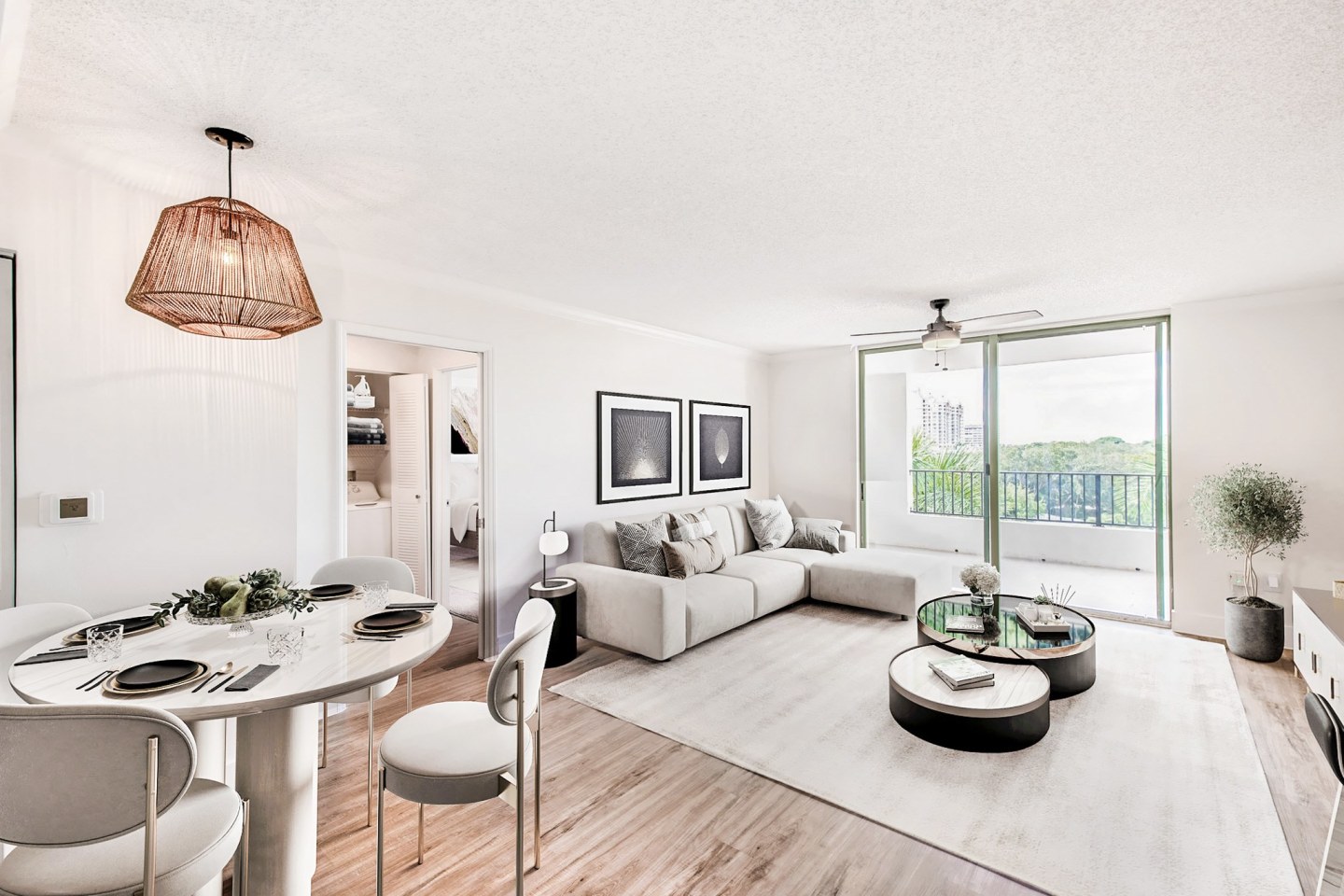 Gables Grand Plaza Apartments Image 38