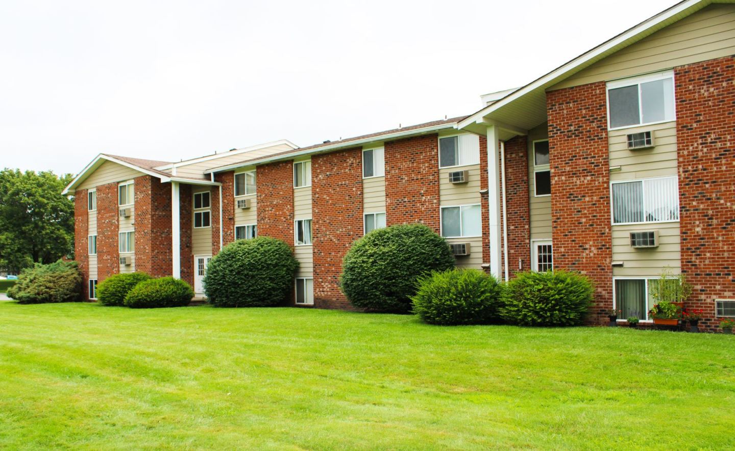 Highview Manor Apartments Image 57