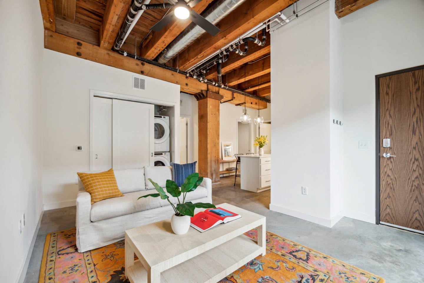 724 Lofts Image 6