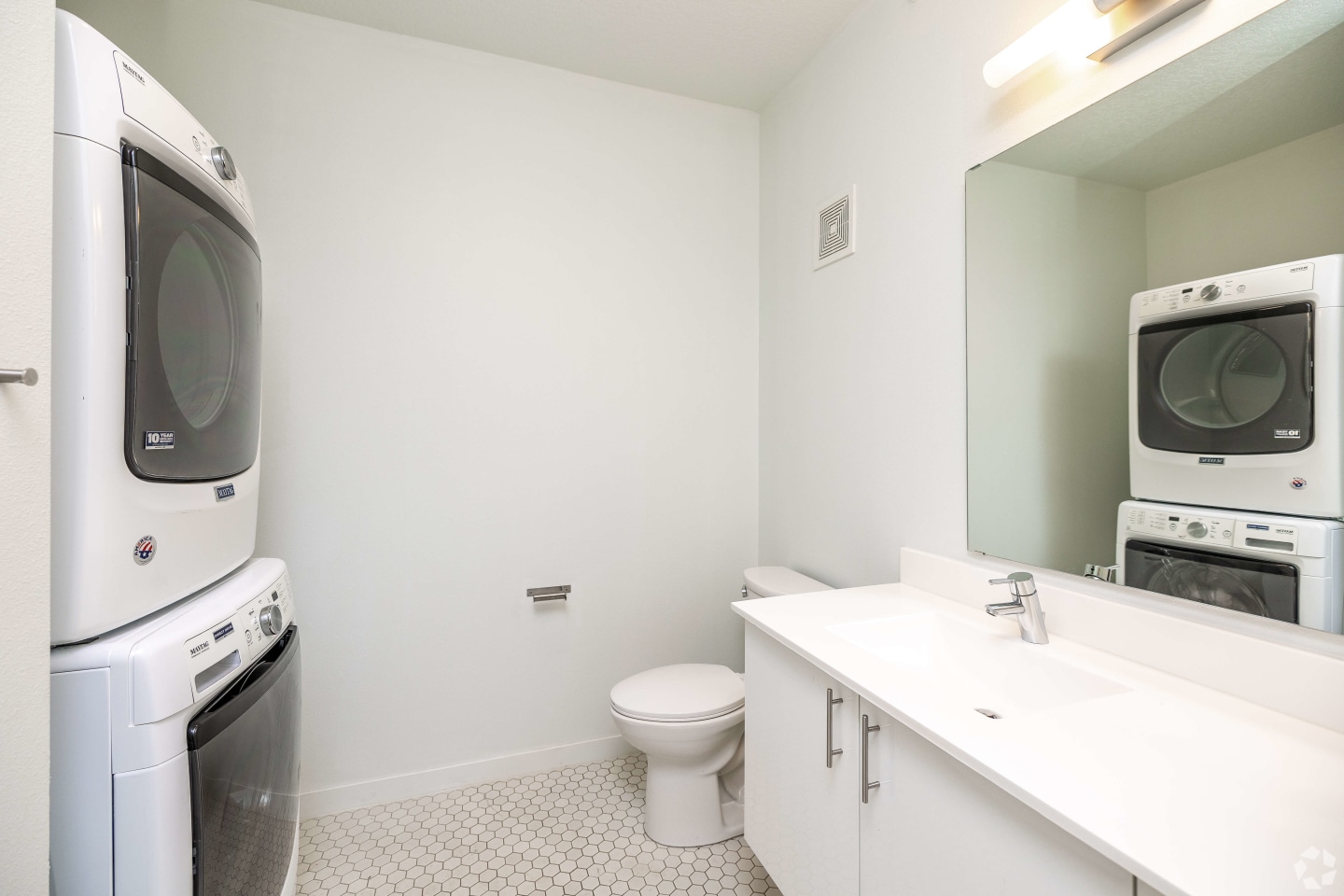 The Residences at River View Image 26