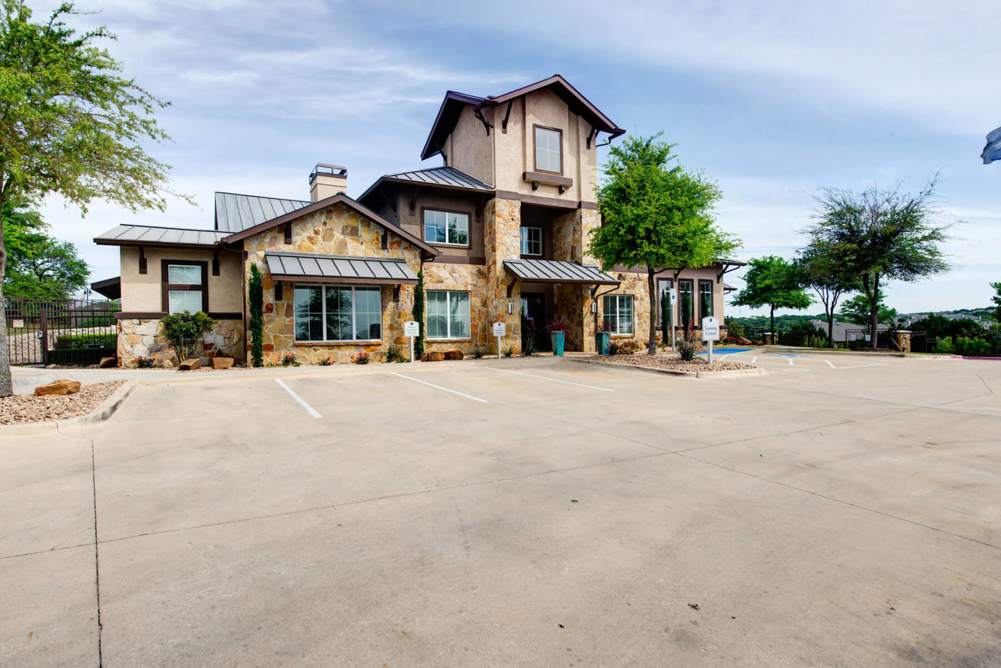 Callista Hill Country Apartments Image 25