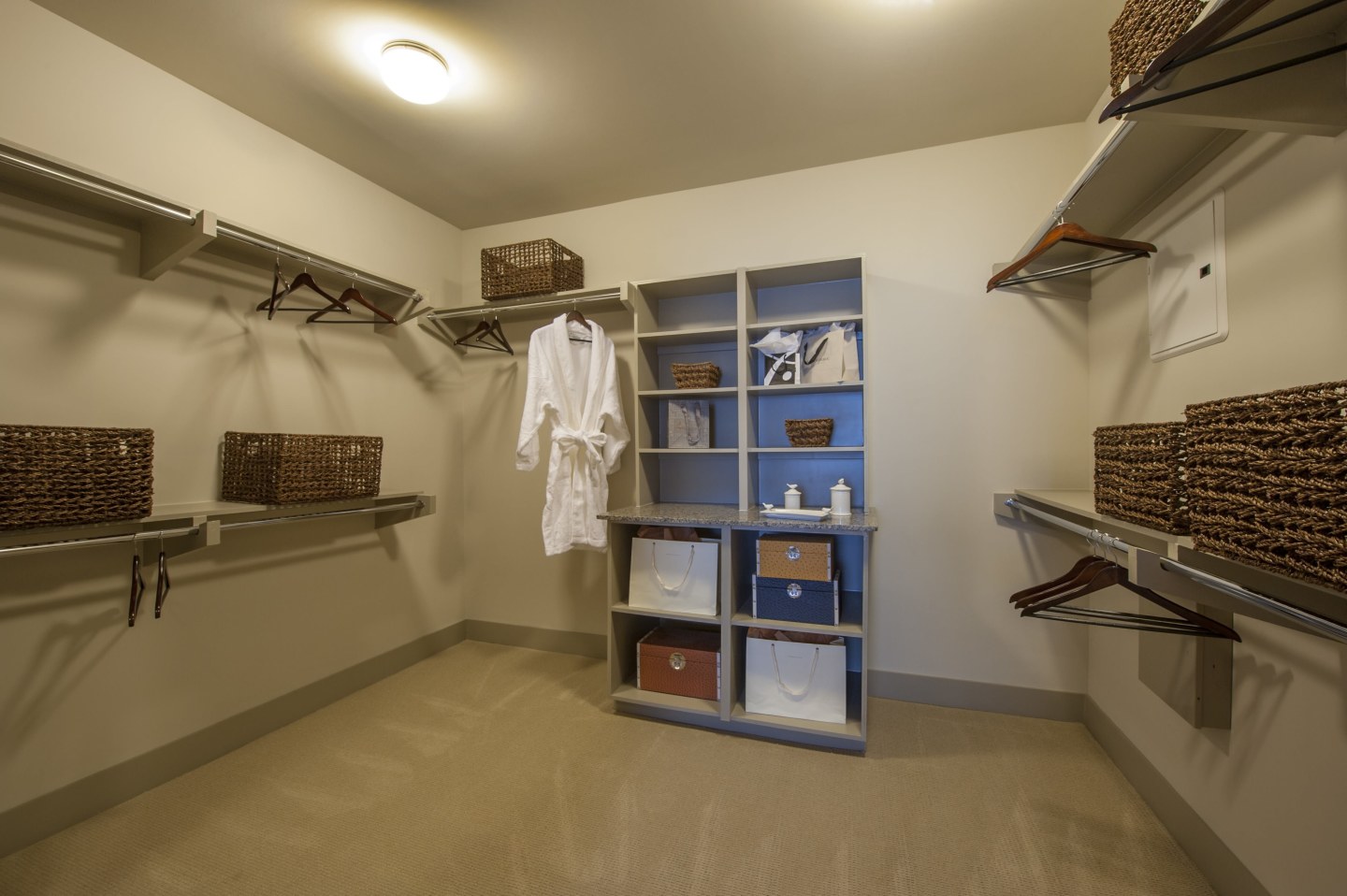Pearl Residences at CityCentre  Image 12
