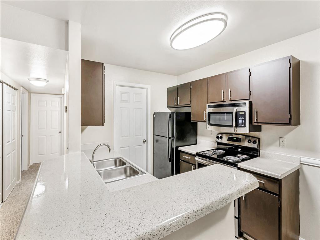 James Pointe Apartments Image 101