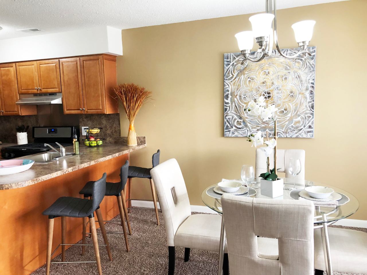 Lakeview Apartments Image 7