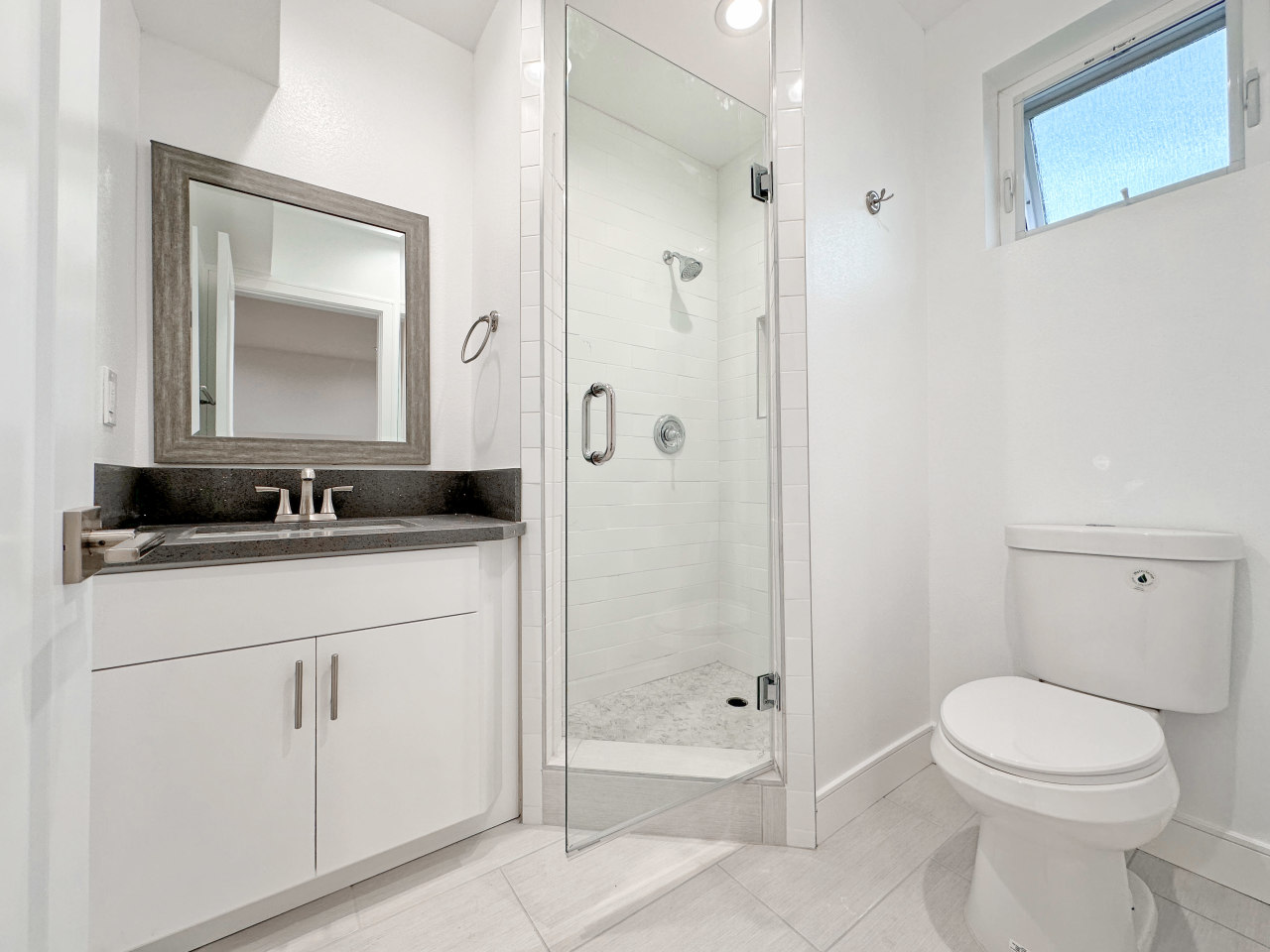 1529-1531 W 35th Pl - Co-Living Image 14