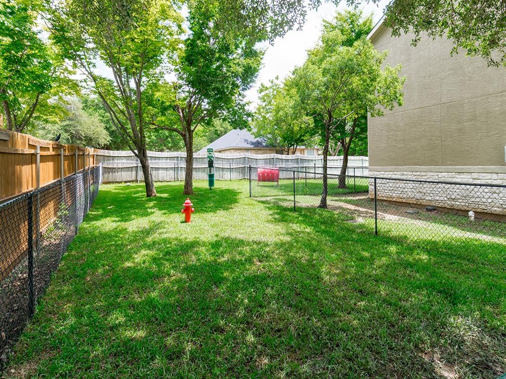 Residences at Holly Oaks Image 17