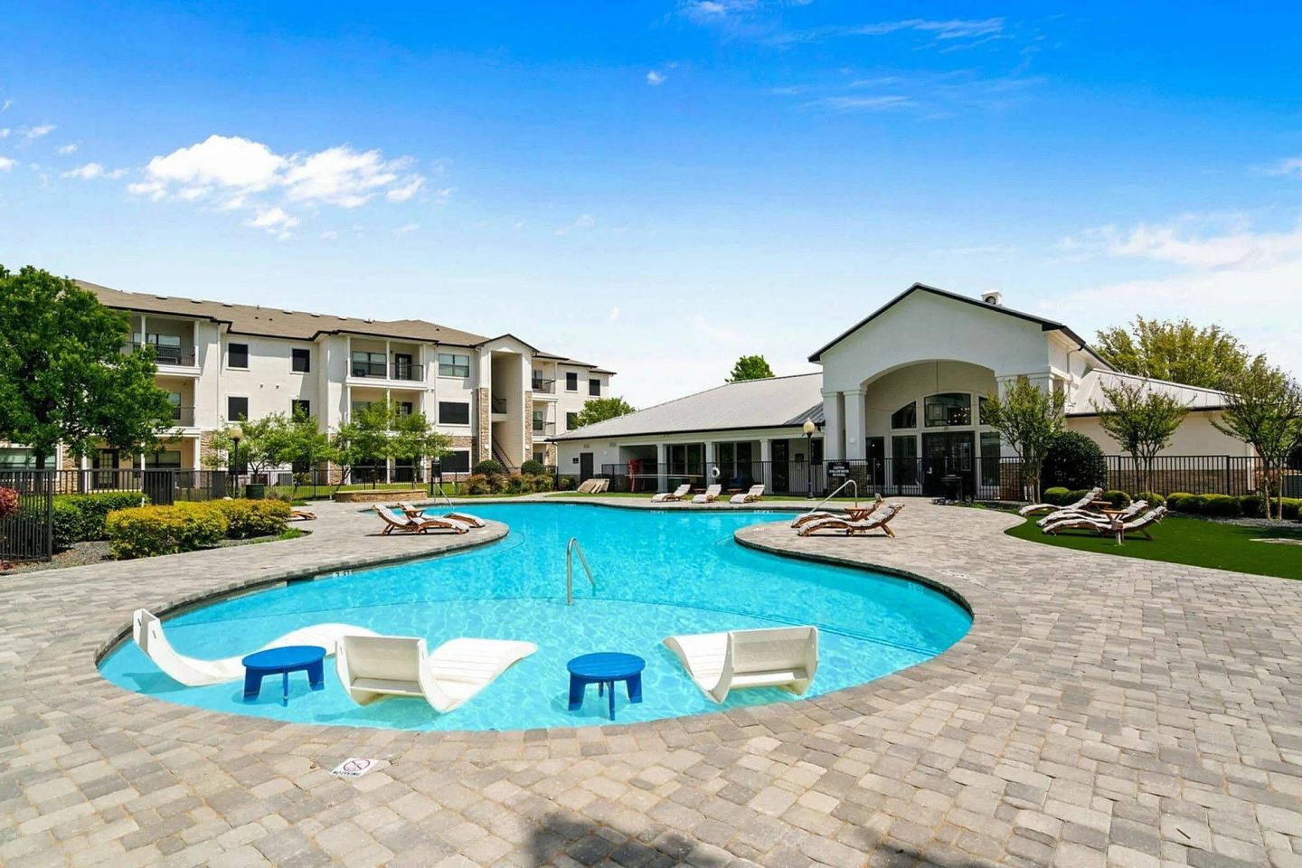 Chadwick Apartments Image 6