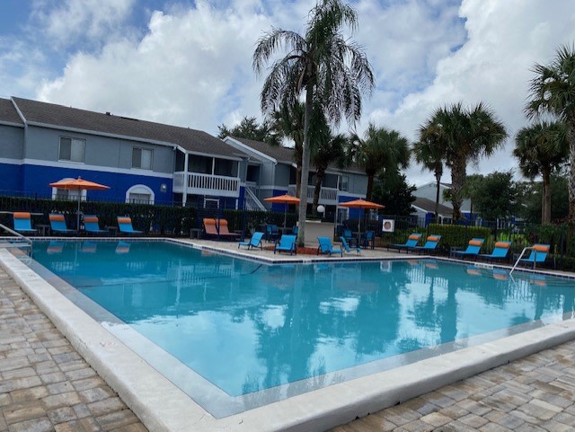 Latitude 28 Image 28