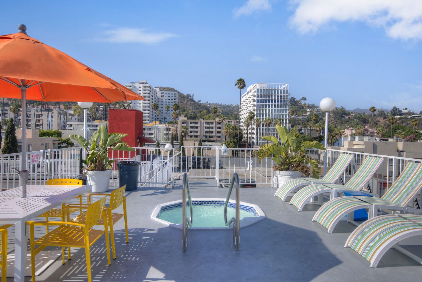 The Jessica Apartments Image 2