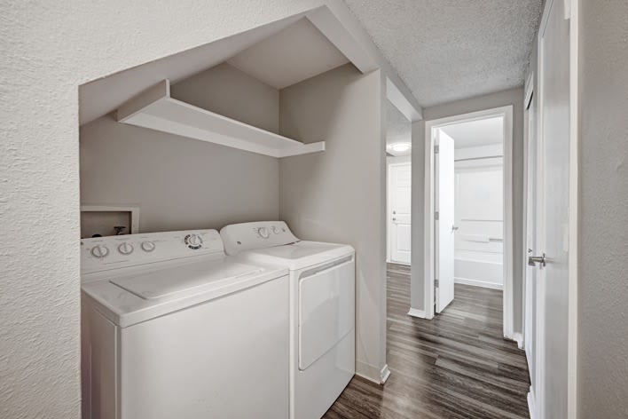 Summit Riverside Apartments Image 29