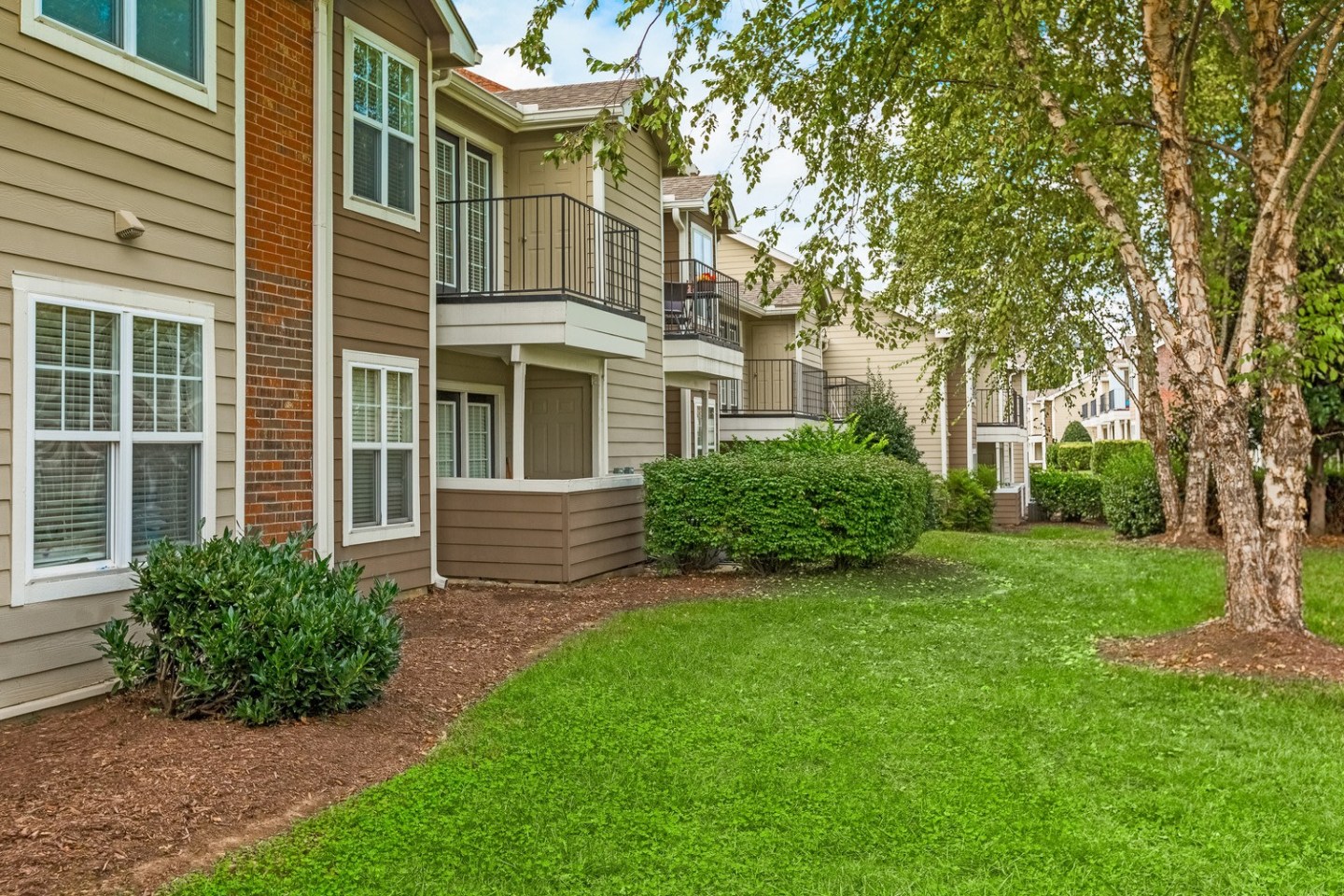 Affordable Housing - Central on the Green Apartment Homes Image 28