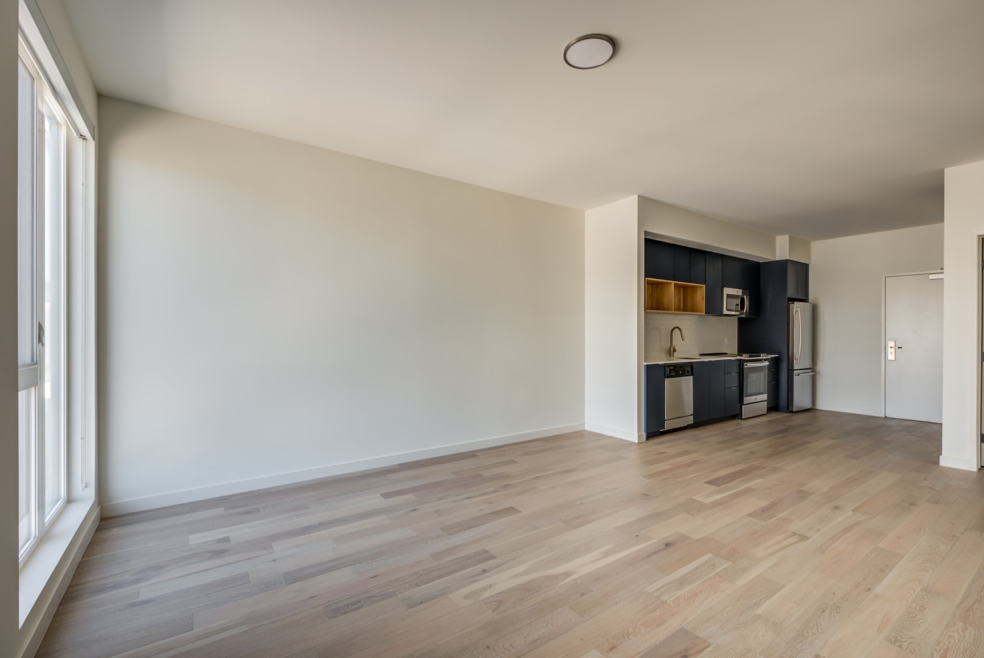Junction 4121 Image 7