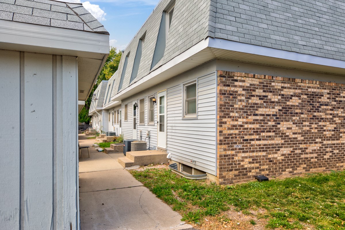 Maple Hills Townhomes Image 3