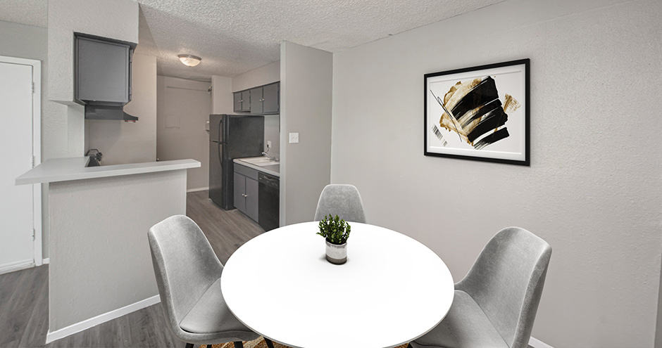 Stone Creek Apartment Homes Image 4