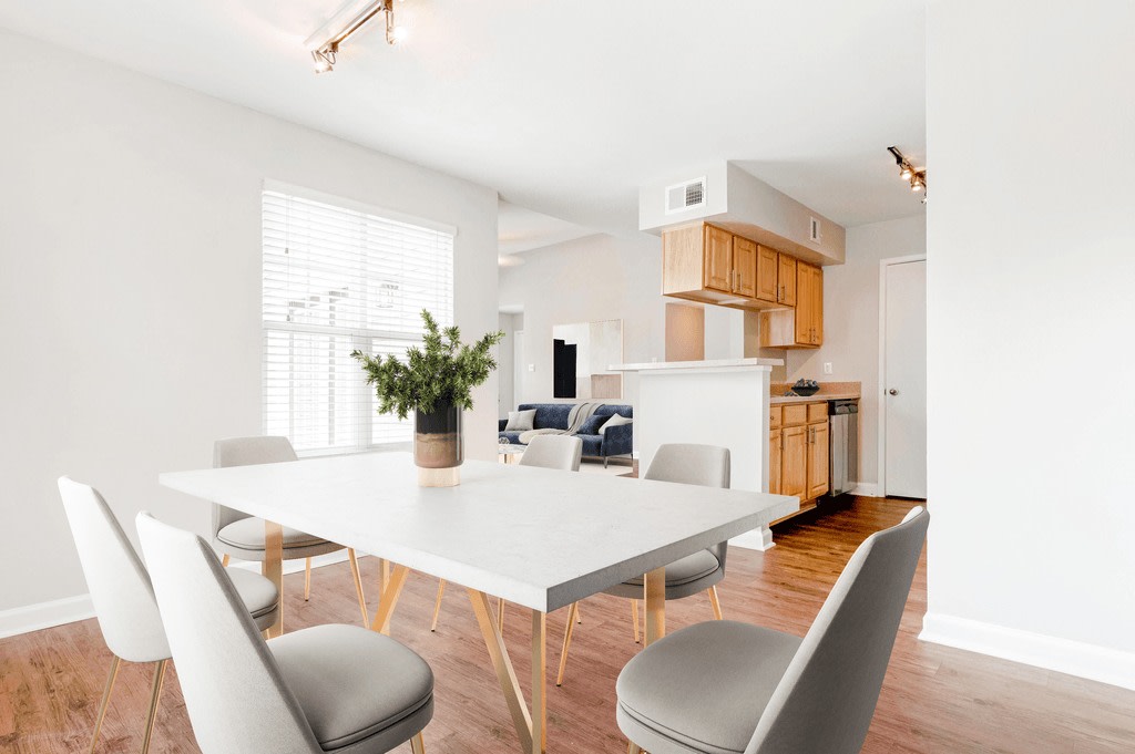 Affordable Housing - Central on the Green Apartment Homes Image 4