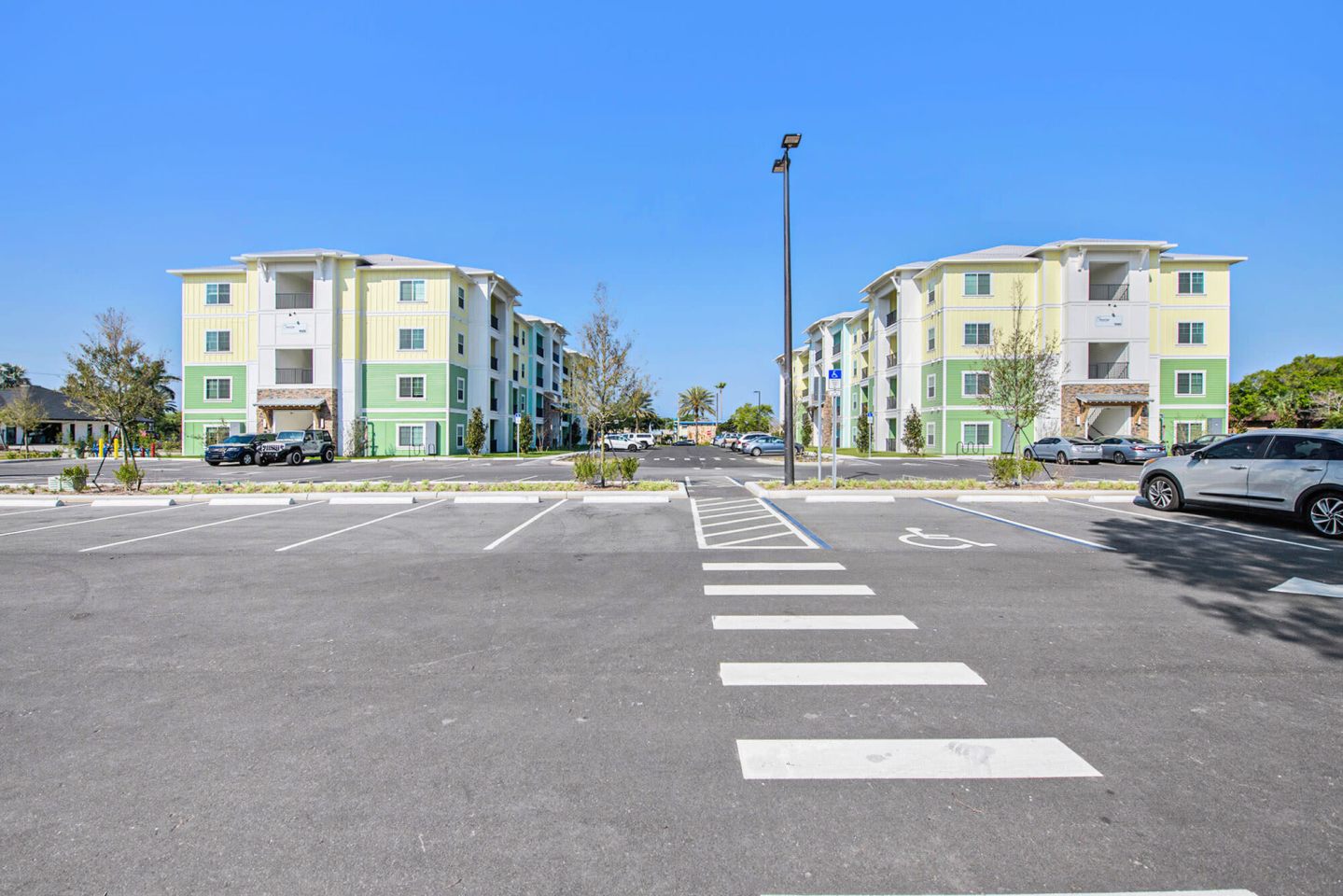 Grand Oak Apartments Image 25