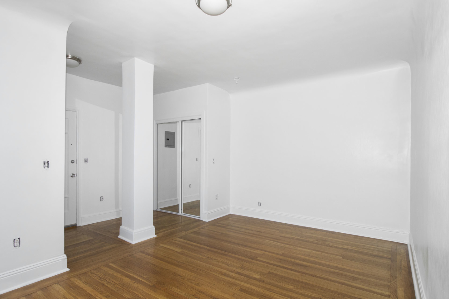 781 O'FARRELL Apartments Image 7