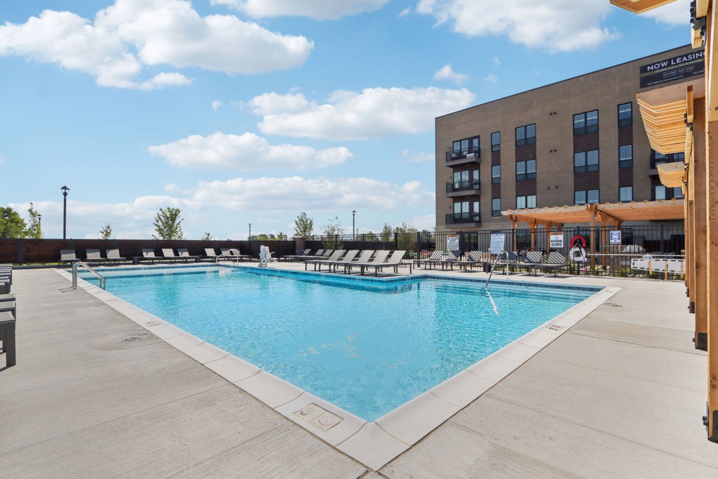 McCord Square Apartments and Retail Image 13