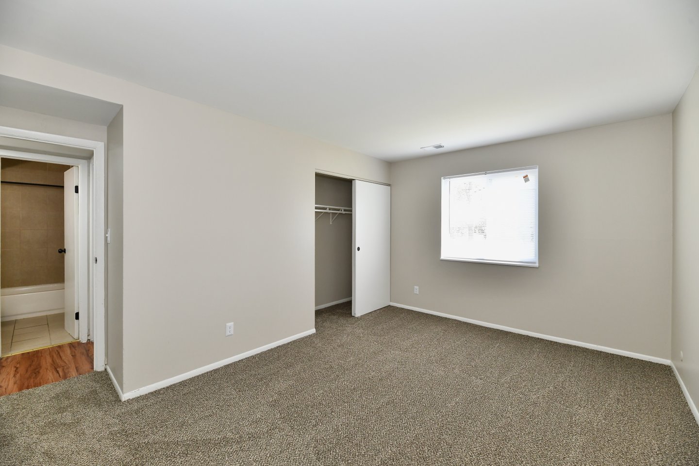 Cedars Apartments Image 32