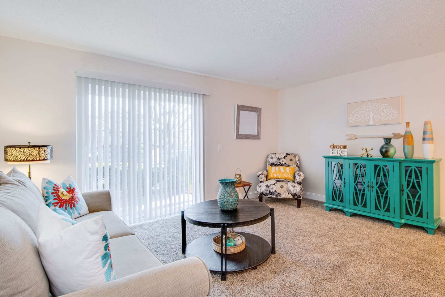 Nob Hill Apartments Image 17