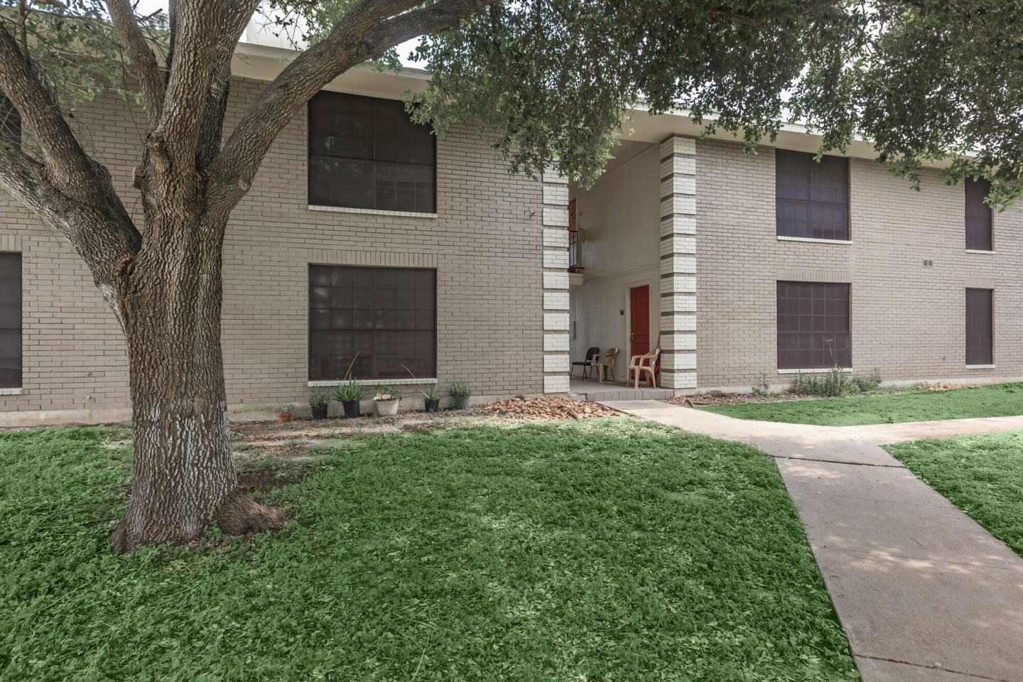 Tower South Apartments Image 1