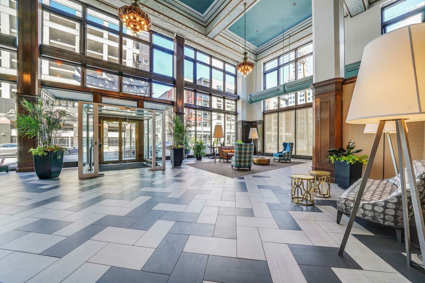 Packard Building Image 4
