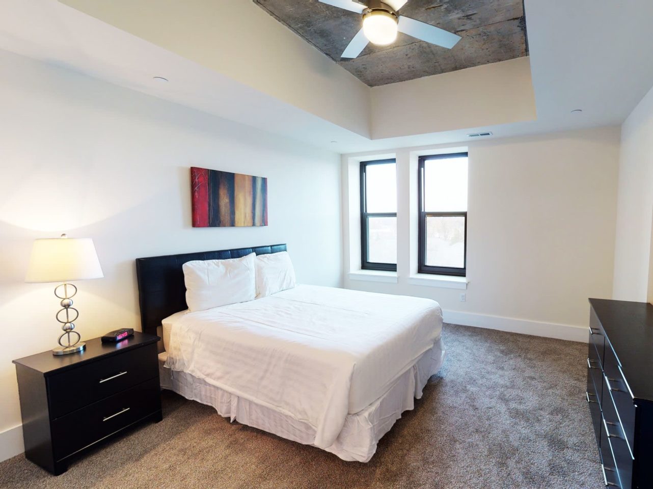 300 East LaSalle Image 34
