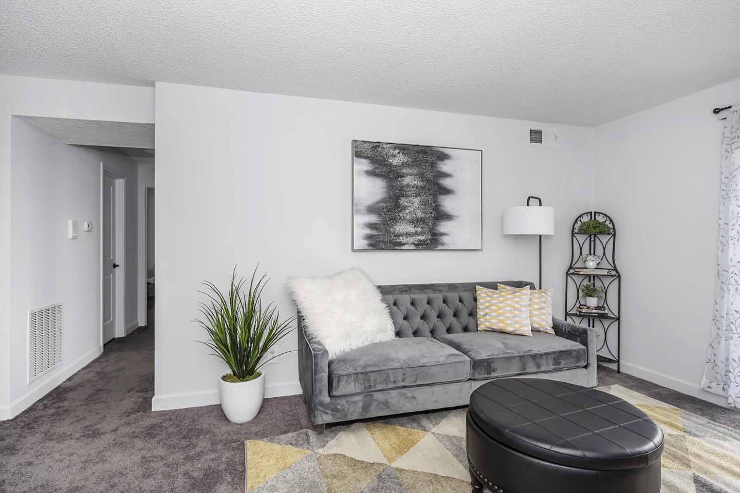 Timber Glen Apts Image 18