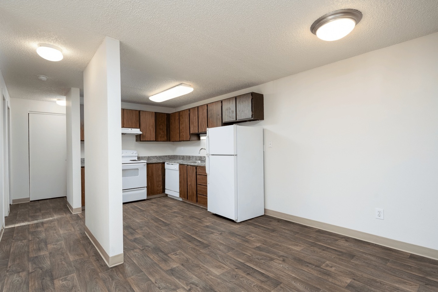 Tower Apartments Image 18
