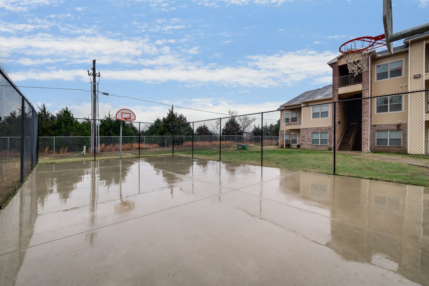 Majors Place Image 31