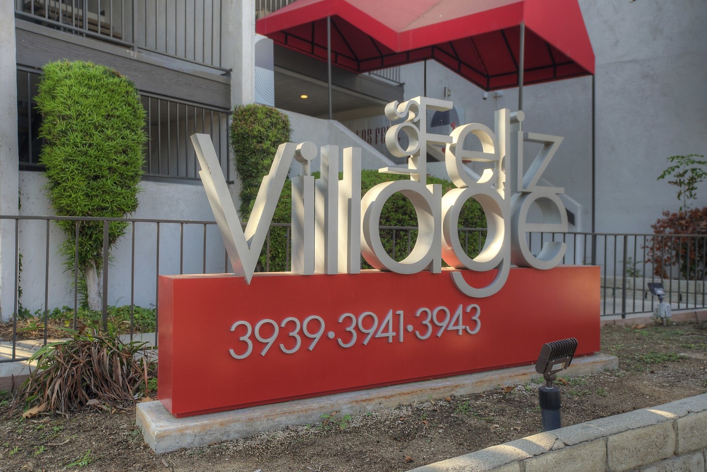 Los Feliz Village Image 1