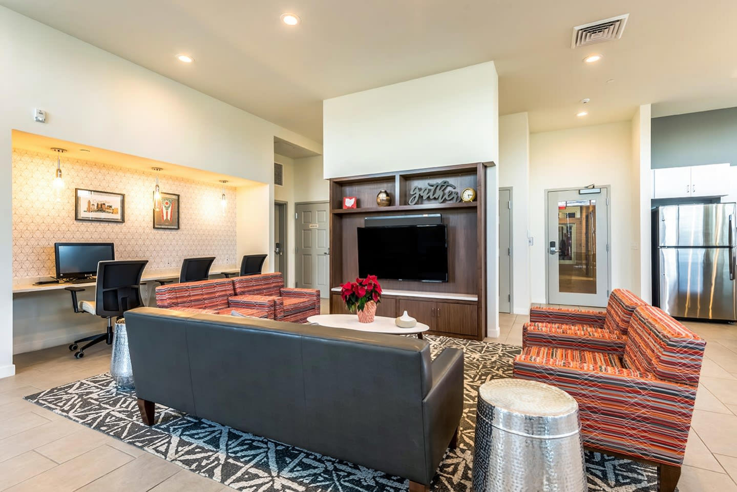 Legacy Pointe at Poindexter Apartments Image 2