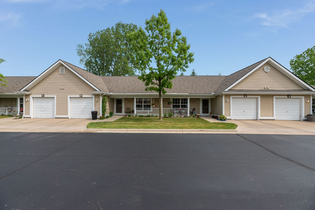 Elmhaven Manor - Senior Living Image 16