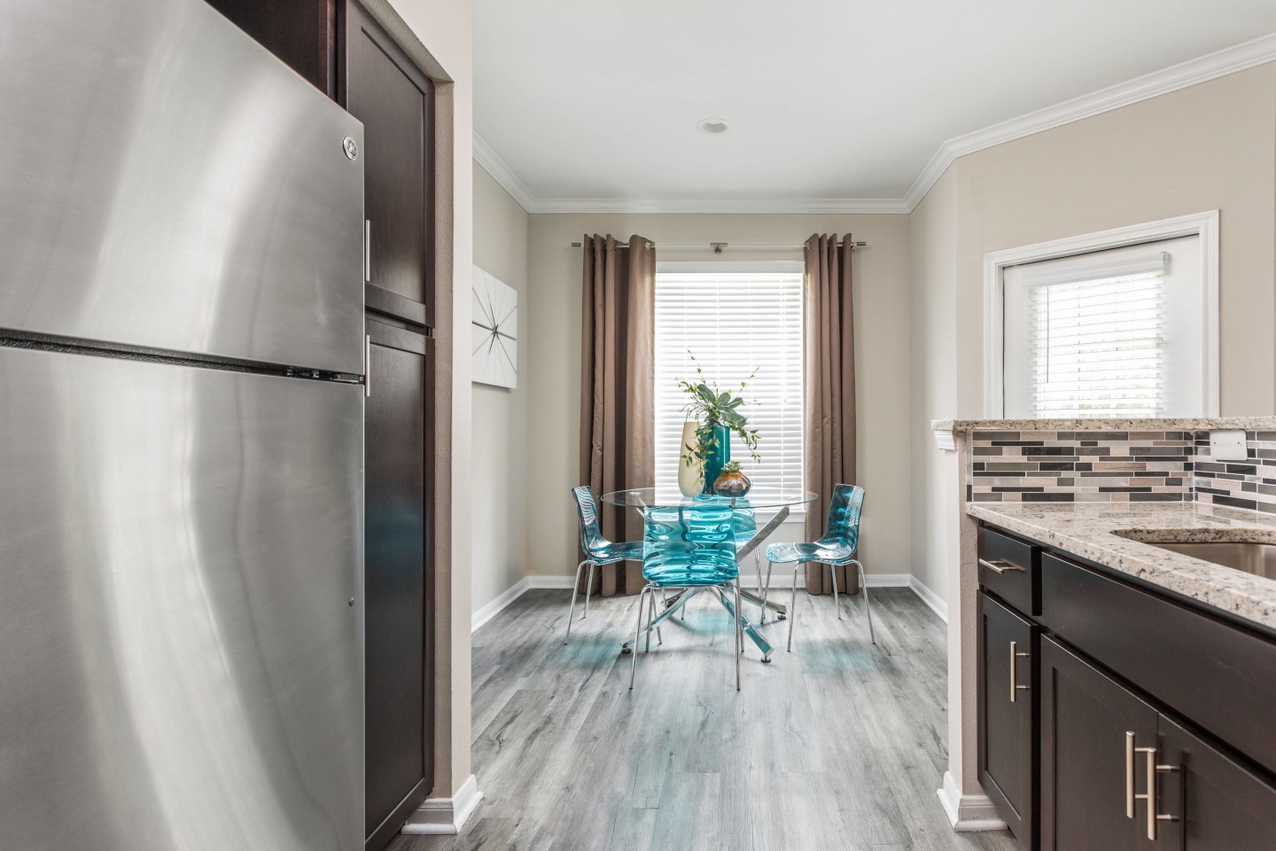 Oxmoor Apartment Homes Image 6