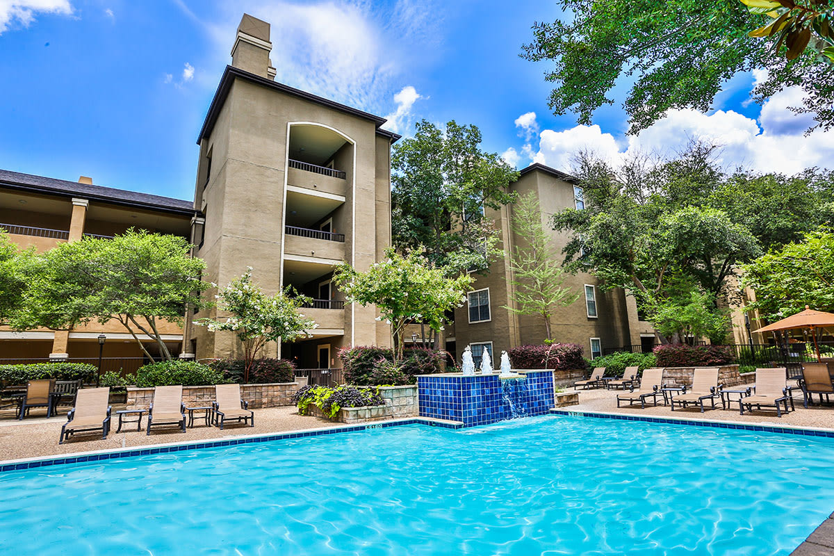 The Courts at Preston Oaks Image 9